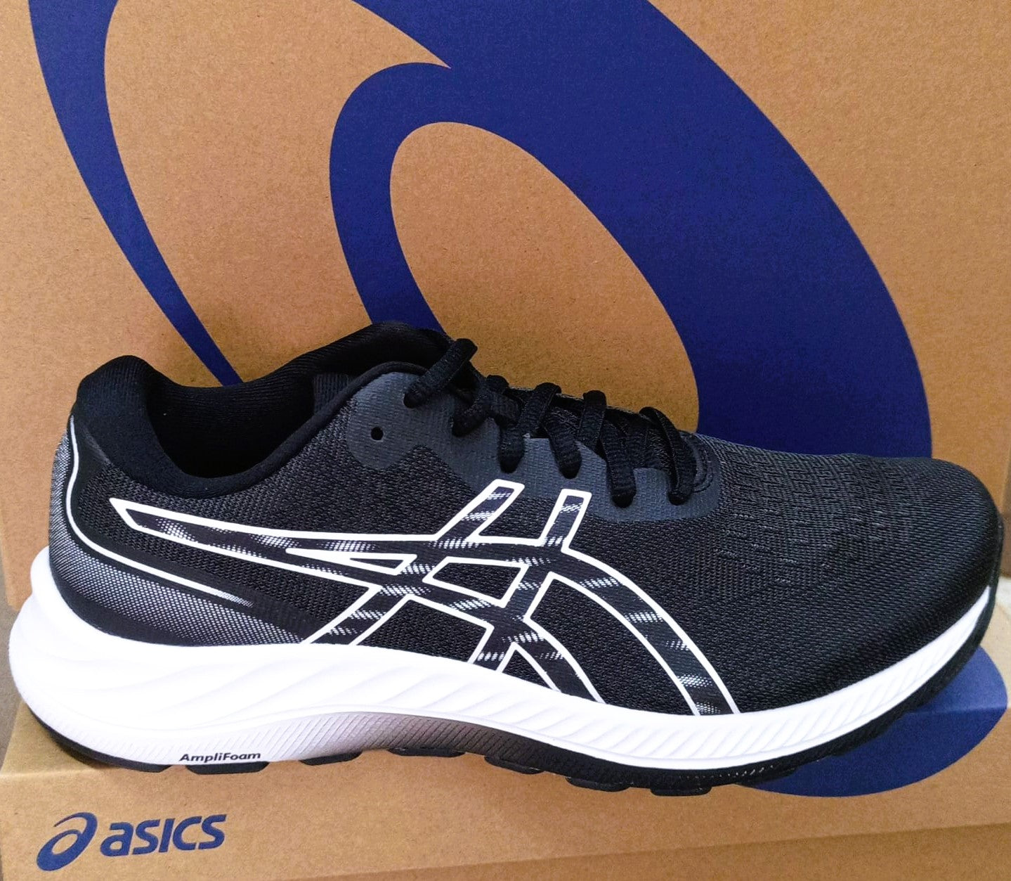 ASICS AmpliFoam