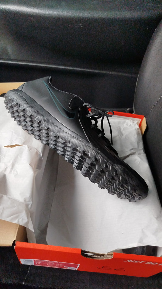 Nike Synthetic Court Black