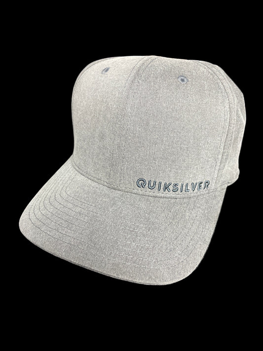 Gorra Quiksilver Original – Color Gris (Talla S/M)