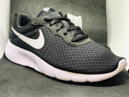 Tennis Nike Tanjun Mujer